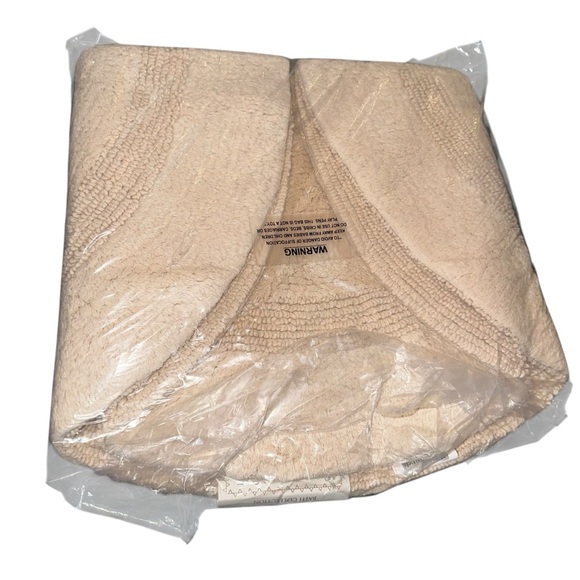 New Better Trends Lux Reversible Bath Rug, 100% Cotton, 30" Round, Sand - Picture 3 of 5